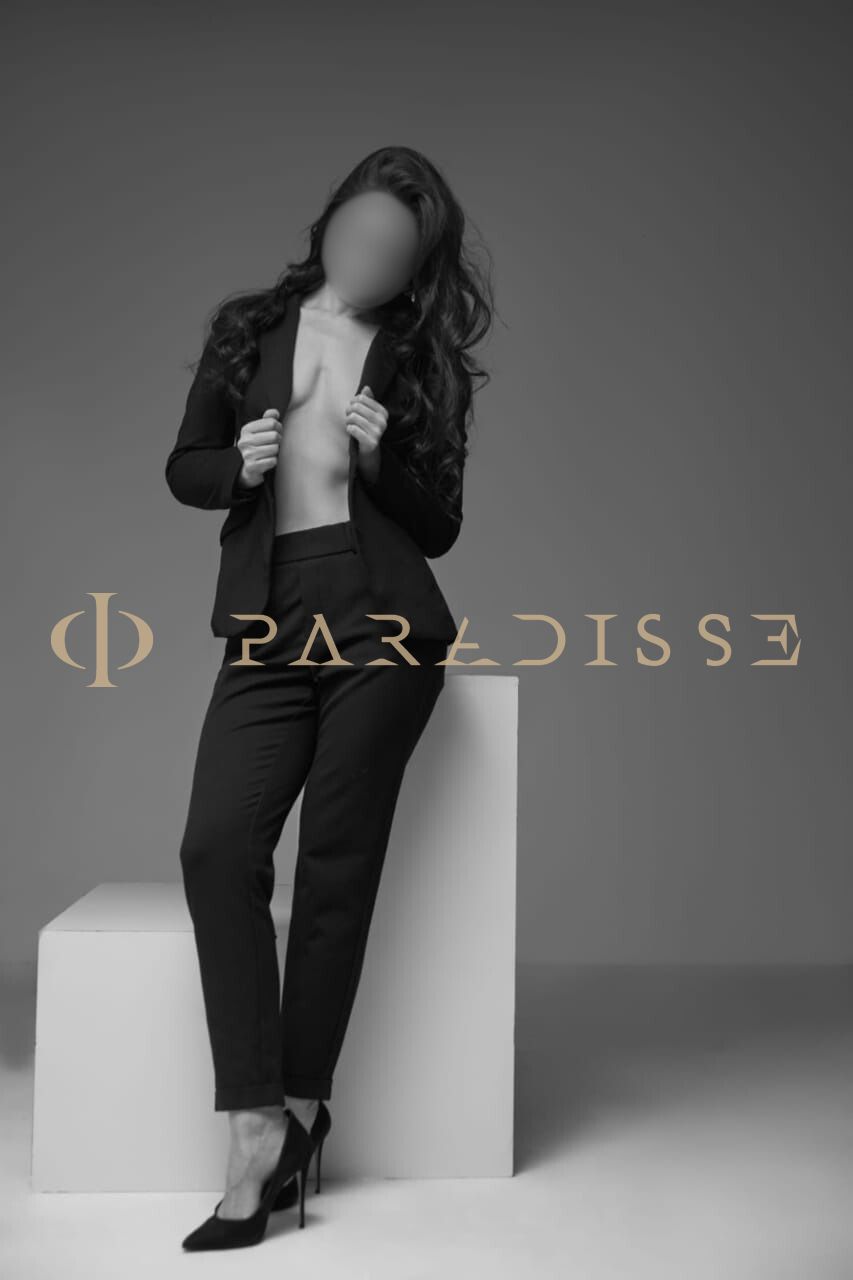 Escorts VIP Paradisse - Ignacia 